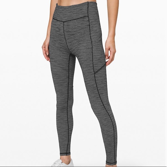 LULULEMON LUX YOGA PANTS - Picture 1 of 4